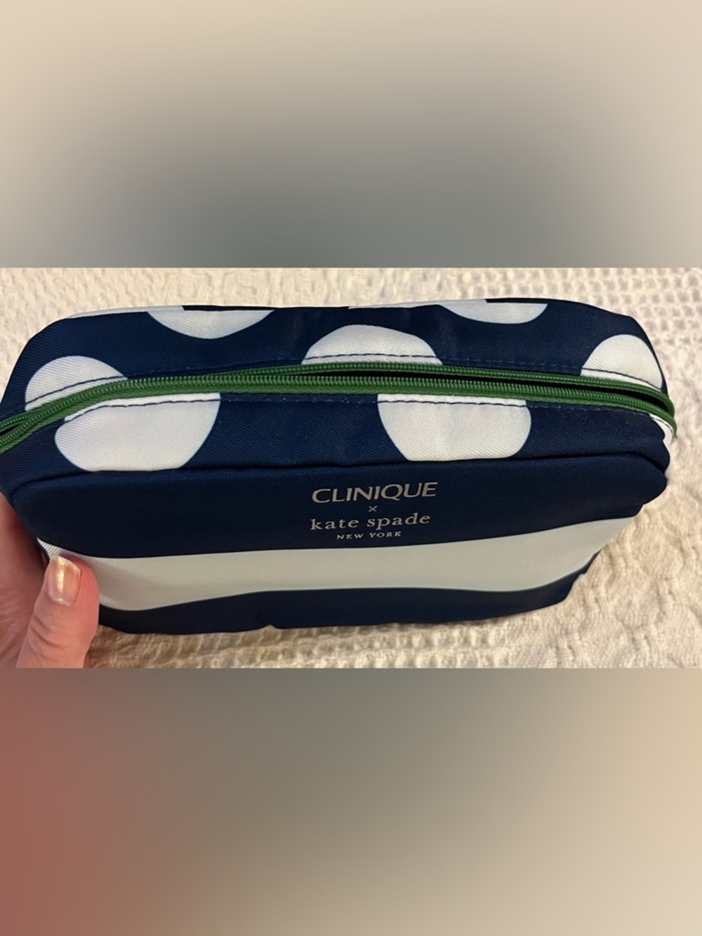 Clinique x Kate Spade Navy & White Striped and Spotted Cosmetic Pouch New - Picture 7 of 7